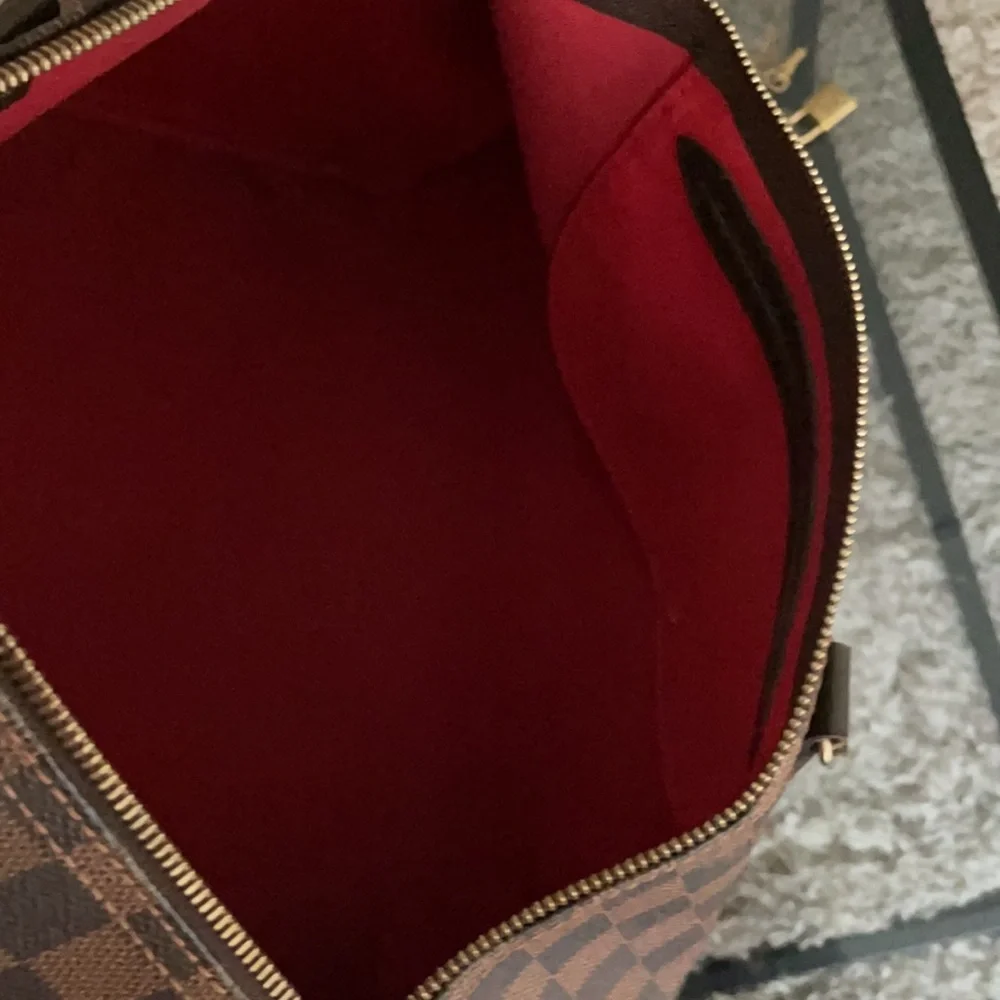 Authentic Louis Vuitton Damier speedy 35. - Picture 9 of 13